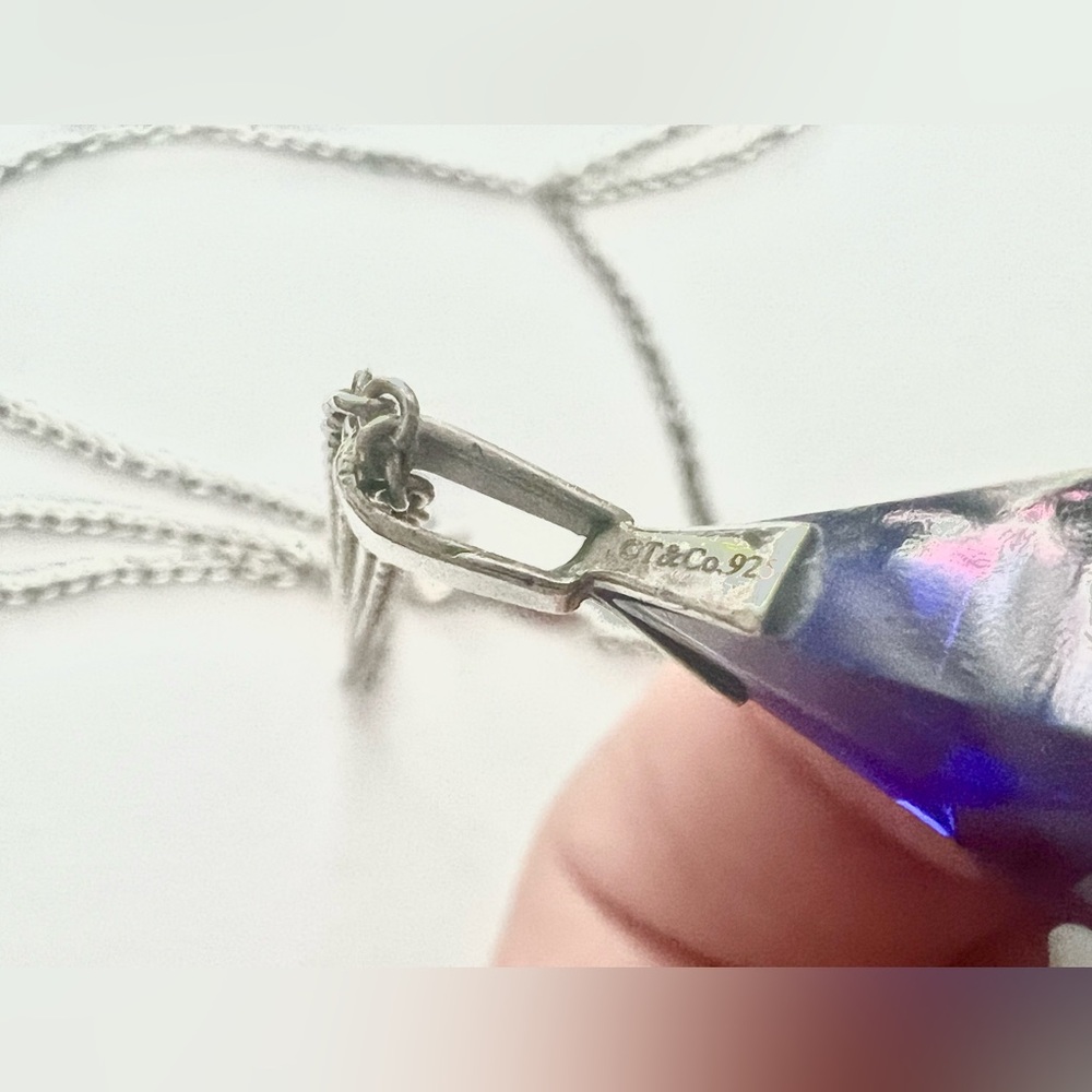 Tiffany & Co., crystal star pendant in blue with Tiffany chain necklace - Picture 9 of 13